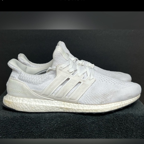 Adidas Ultraboost Running Shoes White Men’s Size 13 - Picture 2 of 8